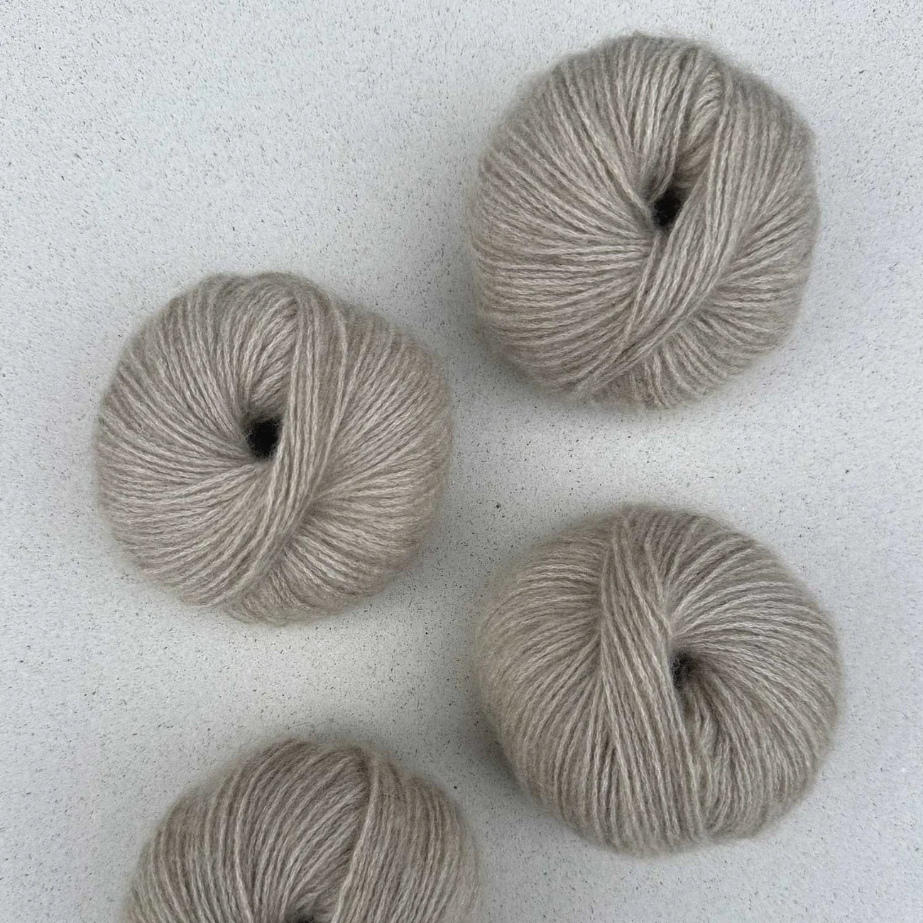 Pascuali - Cashmere 6/28