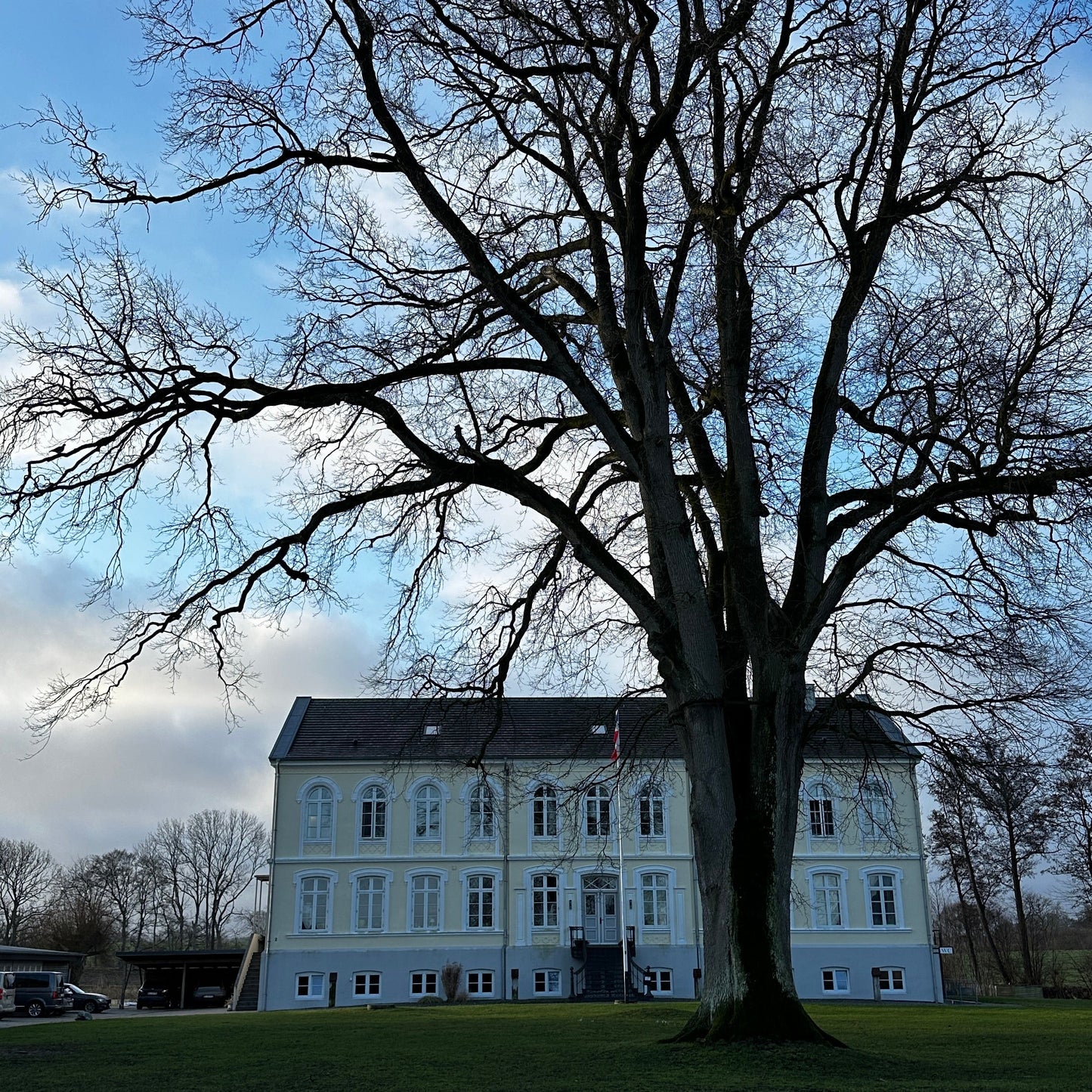 Hier AUSVERKAUFT - weitere Plätze bei www.endorphinkonfetti.com - YARN & YOGA Retreat auf Gut Oestergaard