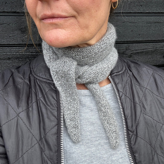 Hofsten-Scarf by LINDBØG